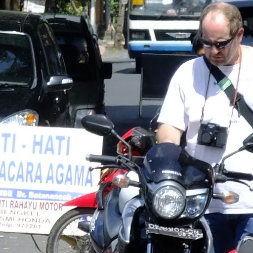 Christian Rice Photo 8