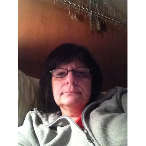 Theresa Sullivan Photo 19