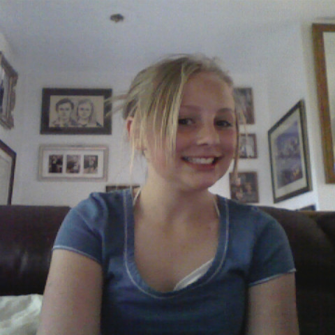 Taylor Cherry Photo 17