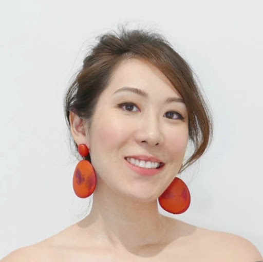 Yvonne Wang Photo 30