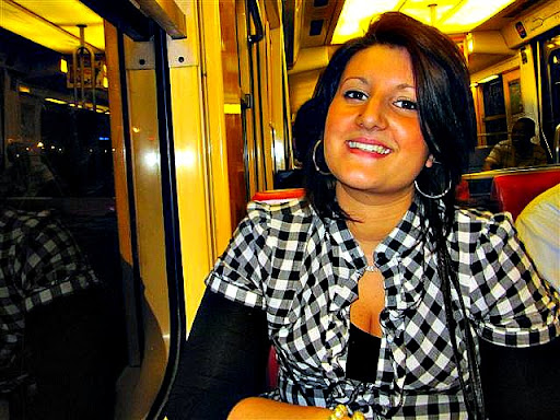 Julie Stern Photo 20