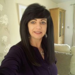 Jo Watts Photo 8