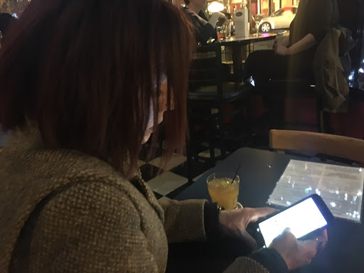 Stephanie Hutchison Photo 21