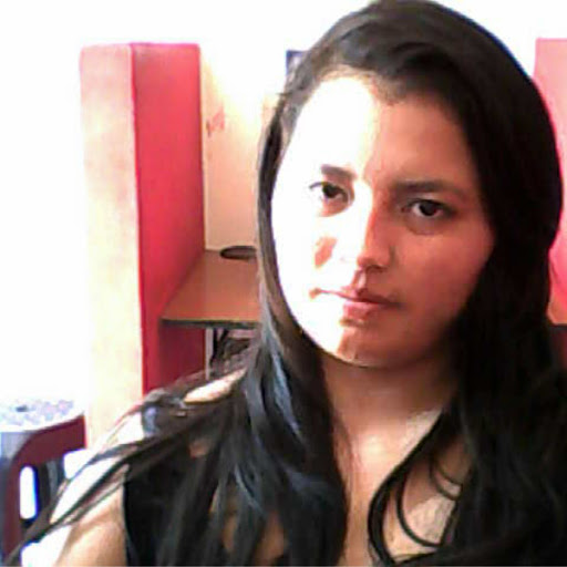 Carol Valencia Photo 12