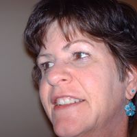 Lori Sullivan Photo 10