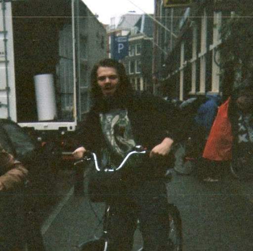 Chris Neal Photo 3