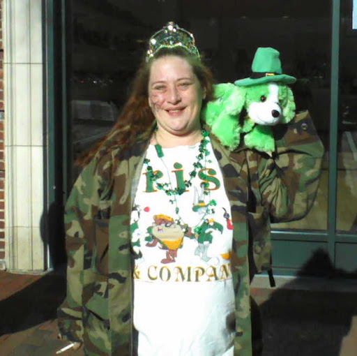 Kelly Burnham Photo 15