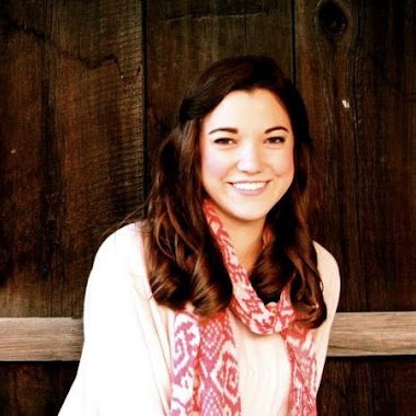 Kristina Jennings Photo 5