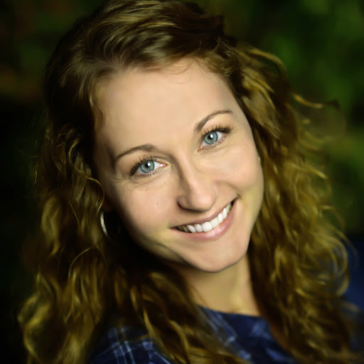 Angela Ferguson Photo 15