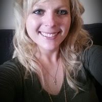Julie Erker Photo 5