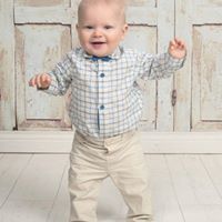 Aaron Hendrickson Photo 34