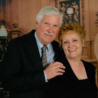 Gail Simmons Photo 35