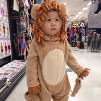 Annie Trinh Photo 29