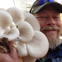 Terry Travis Photo 16