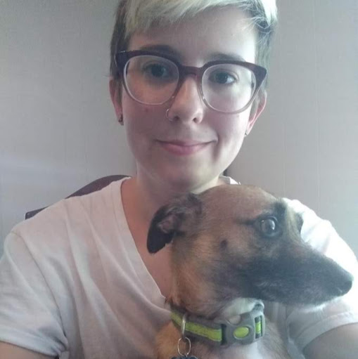 Maggie Hunter Photo 17