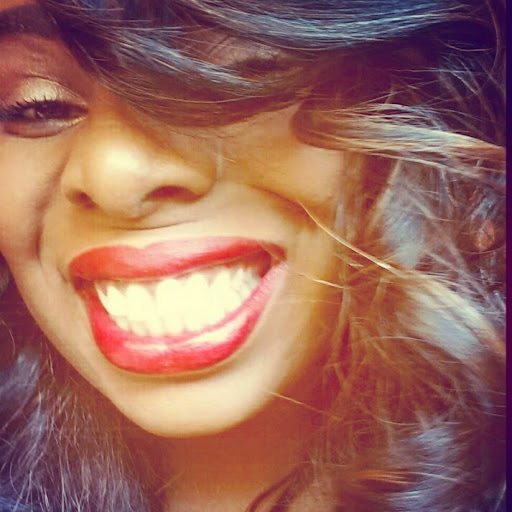 Michelle Thornton Photo 14