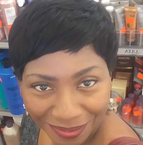 Jacqueline Richards Photo 20