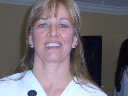 Cindy White Photo 39