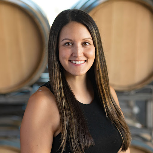 Samantha Wong Photo 32