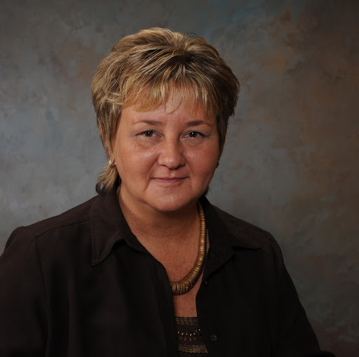 Connie Lester Photo 23