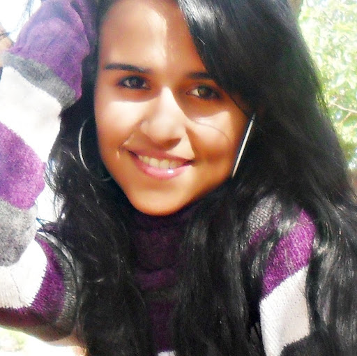 Lorena Silva Photo 13