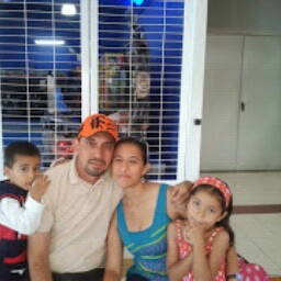 Juan Alzate Photo 17
