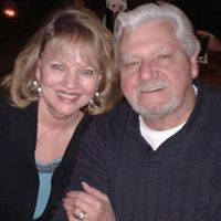 Sue Donahue Photo 18