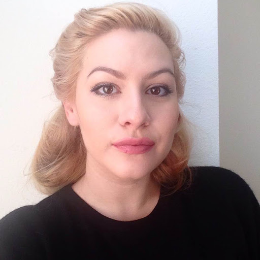 Carolyn Ray Photo 26