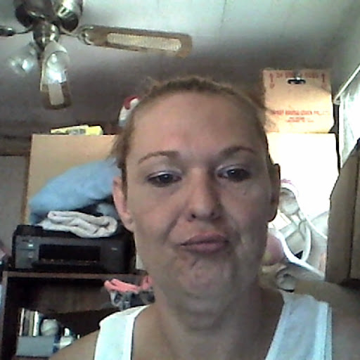 Jennifer Huston Photo 7