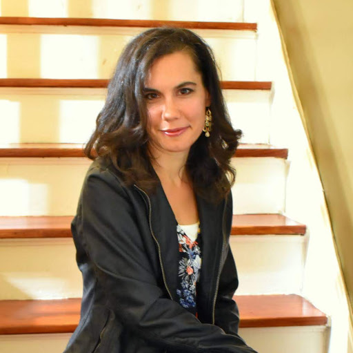 Angela Hines Photo 18