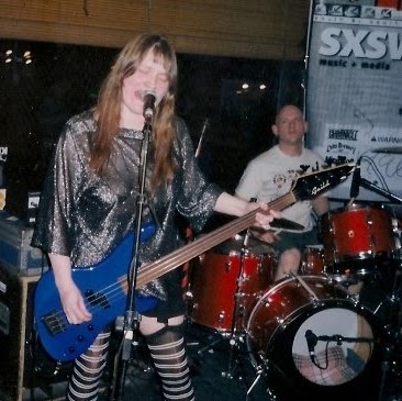 Kelly Bell Photo 4