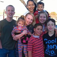 Laura Holcombe Photo 14