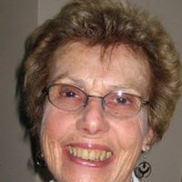 Betty Howell Photo 34