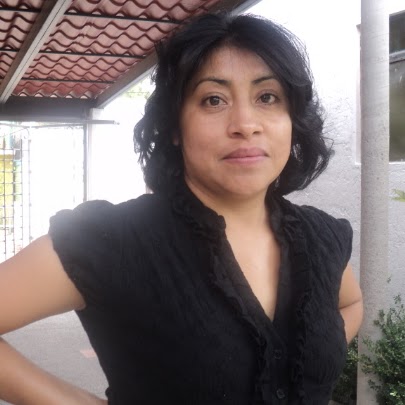 Elsa Vazquez Photo 9