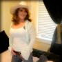 Kelly Mcdougall Photo 16