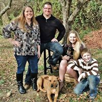 Angela Truman Photo 9