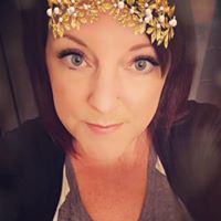 Amy Andrews Photo 24