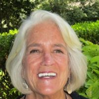 Elizabeth Lacey Photo 21