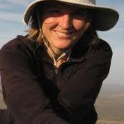 Christy Julian Photo 4