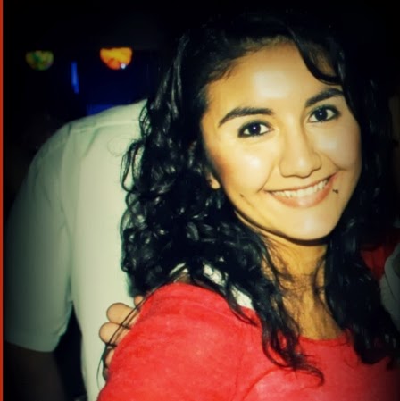 Ana Perdomo Photo 20