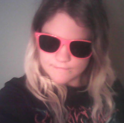 Annie Peterson Photo 8