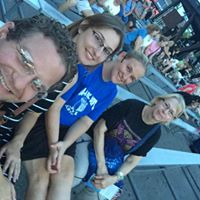 Theresa Schmidt Photo 8