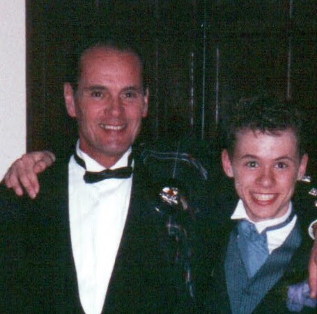 Robert Thorne Photo 12