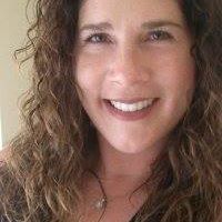 Julia Ewing Photo 10