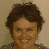 Helen Simons Photo 13