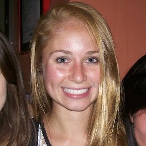 Holly Walsh Photo 20