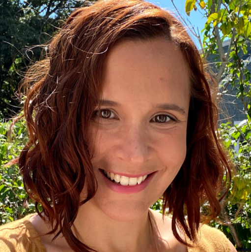 Abigail Lane Photo 7