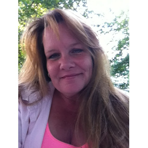 Kathleen Joyce Photo 15