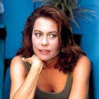 Tracey Reynolds Photo 18