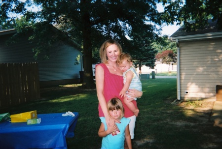 Samantha Thompson Photo 44